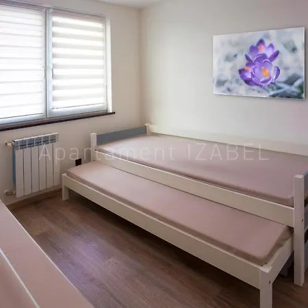 Apartment Izabel *